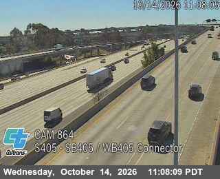 I-405 at SB 405 / WB 105 Connector