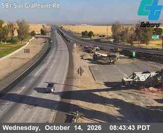 I-5 at Grapevine undercrossing