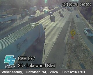 I-5 at Lakewood Blvd