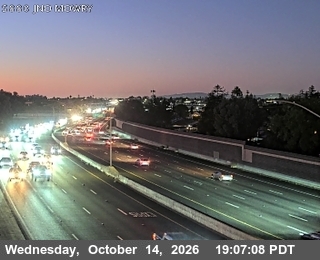 I-880 at Just north of MOWRY BL