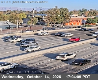 US-101 at Just north of EMBARCADERO RD