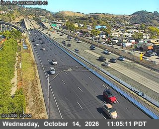 US-101 at Just north of GREENBRAE PED overcrossing