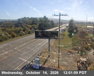 US-101 north of SR-299 - Looking South
