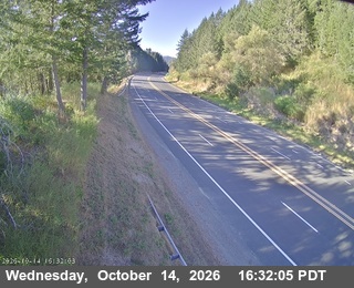 US-101 at S of SR 271 - Looking North