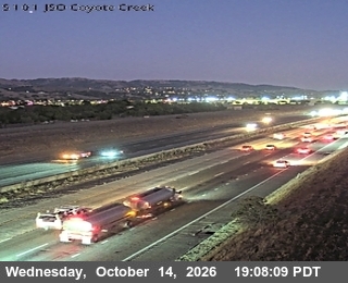 US-101 south of Burnett Avenue