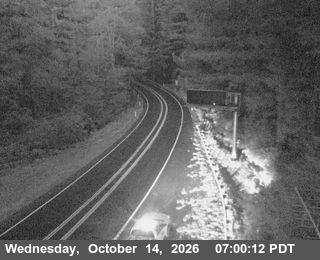 US-101 south of Cushing Creek - Looking North