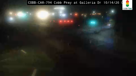 Cobb Pkwy at Galleria Dr