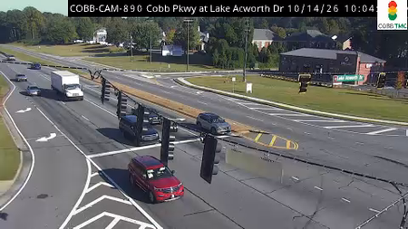 Cobb Pkwy at Lake Acworth Dr
