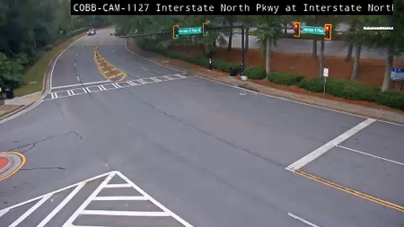 Interstate North Pkwy at Interstate N Pkwy W