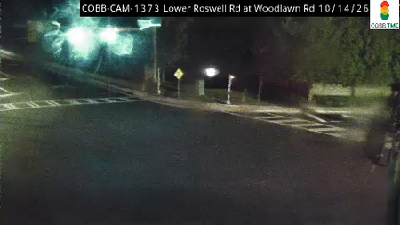 Lower Roswell Rd at Woodlawn Rd
