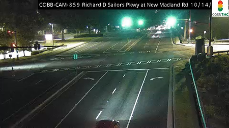 R D Sailors Pkwy at New Macland Rd