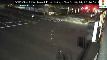 Roswell Rd at Heritage Glen Dr