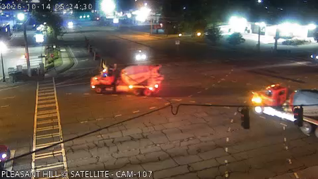 Satellite Blvd at Pleasant Hill Rd