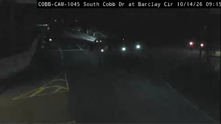 South Cobb Dr at Barclay Cir