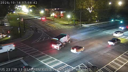 Suwanee Dam Rd at Delay Ln