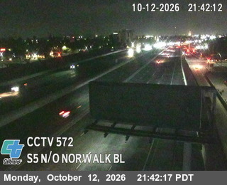 I-5 at North of Norwalk Blvd