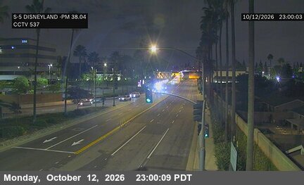 I-5 at SB Disneyland Off Ramp