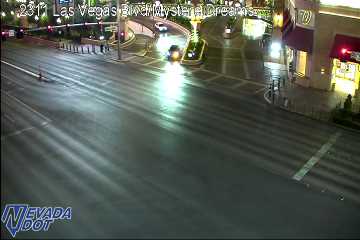 Las Vegas Blvd at Sirens Cove Blvd-Palazzo