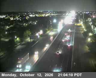 SR-99 at Just north of Sheldon Rd SB 1