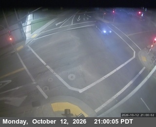 US-101 at DN-101: 9th & L - Looking North