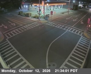 US-101 at Eureka / 4th & V - Looking North